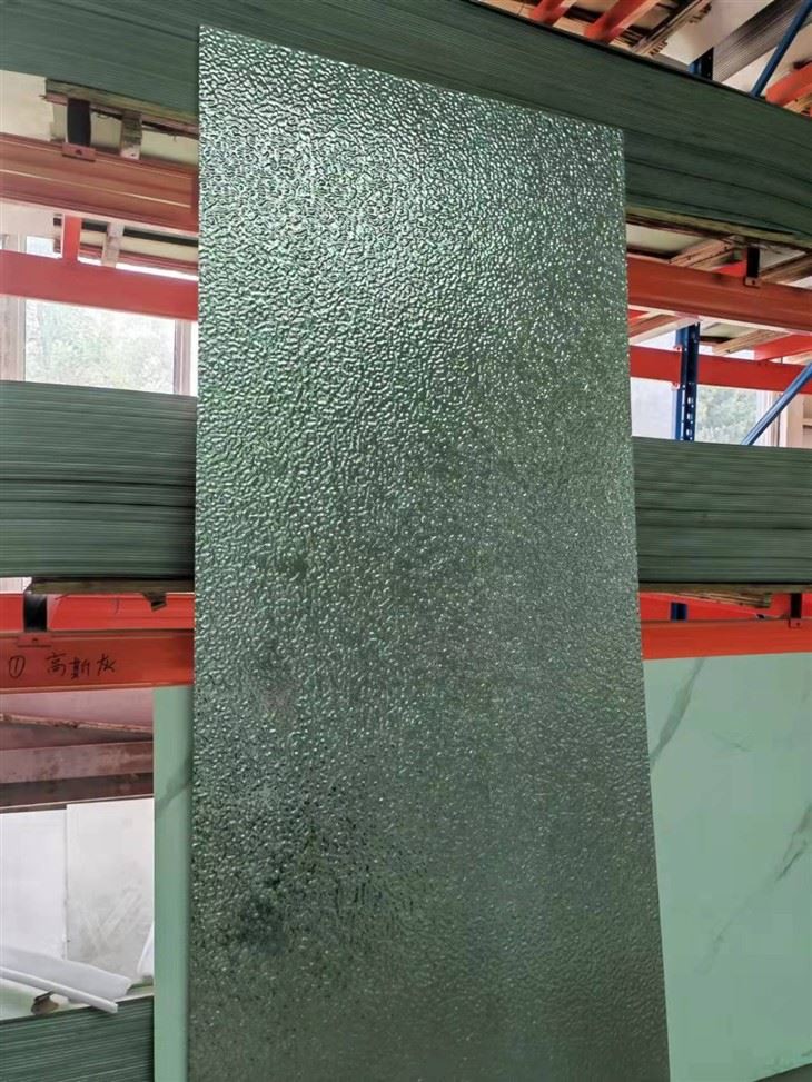 Manufacturer Bamboo Charcoal Wood Veneer Charcoal Panel Carbon Crystal Board